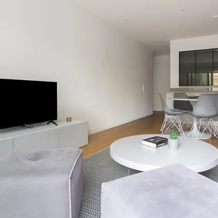 Trikoupi C3 Apartment Athens